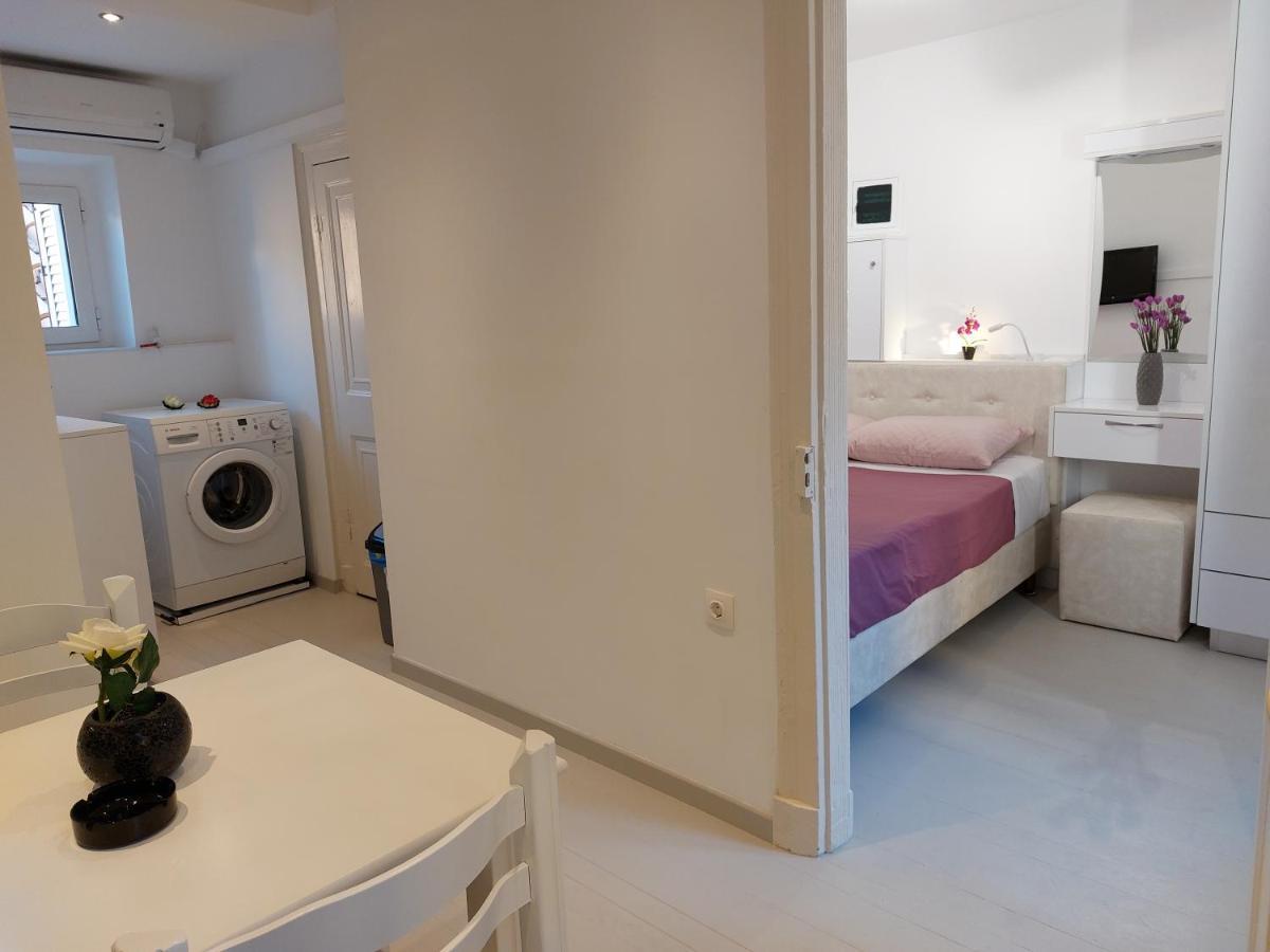 Akis Luxury Flat Apartment Corfu  Bagian luar foto